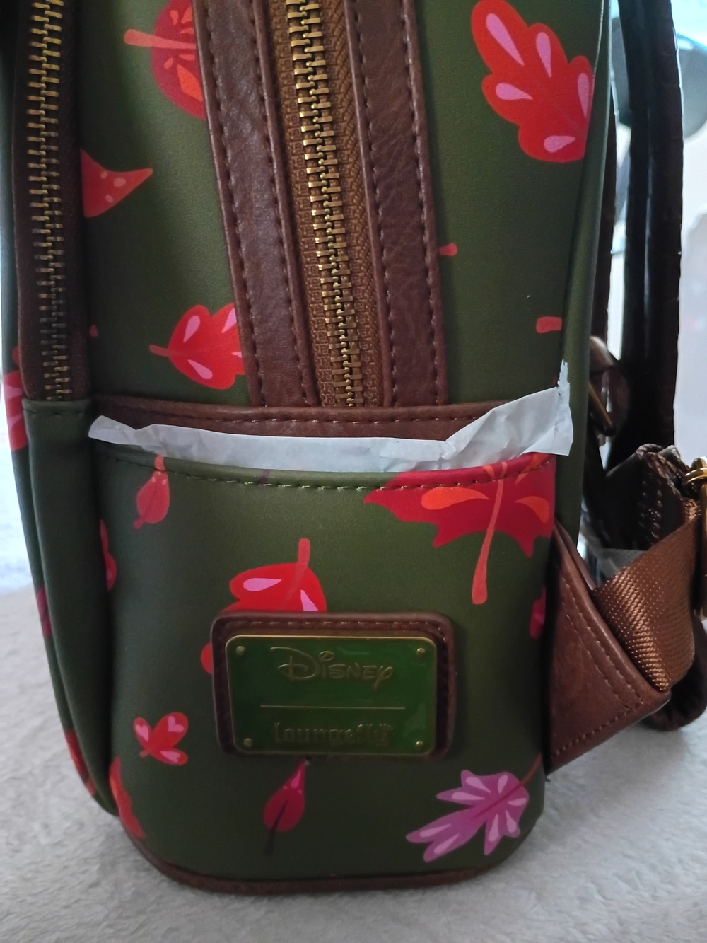 Fox And The Hound Limited Edition Loungefly BNWT - Picture 6 of 6